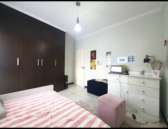 3 BEDROOM APARTMENT RENTED IN FOURWAYS